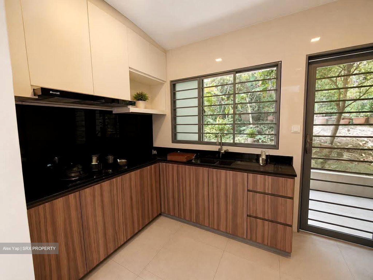Jalan Kayu Estate (D28), Terrace #637547721